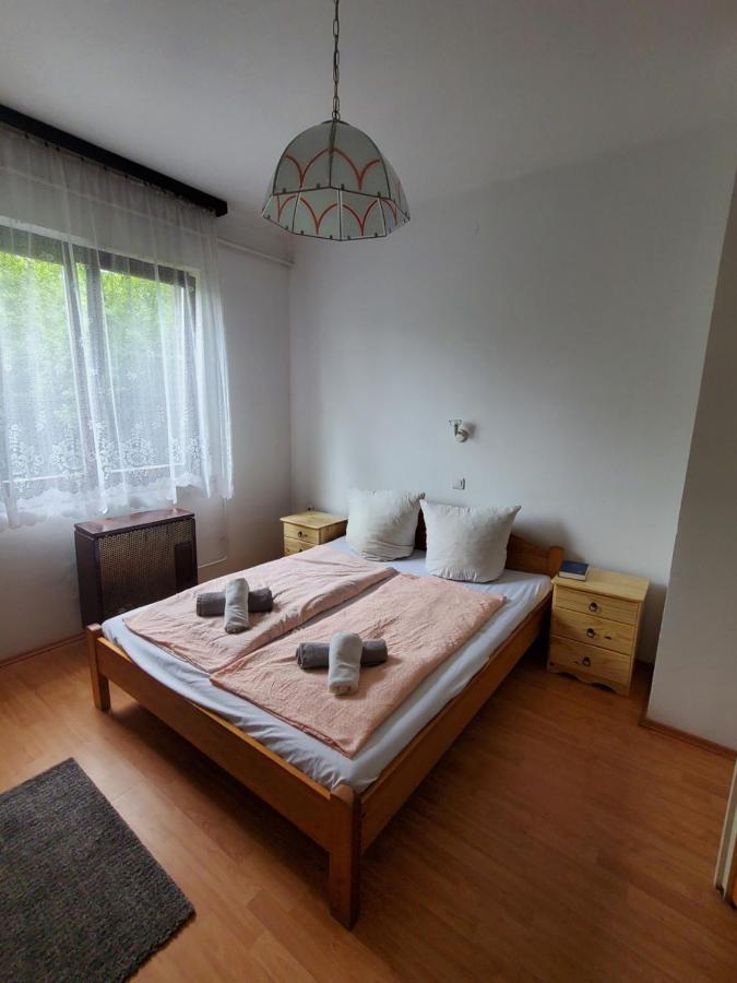 Bed and Breakfast Liget Ueduelo Шіофок Екстер'єр фото