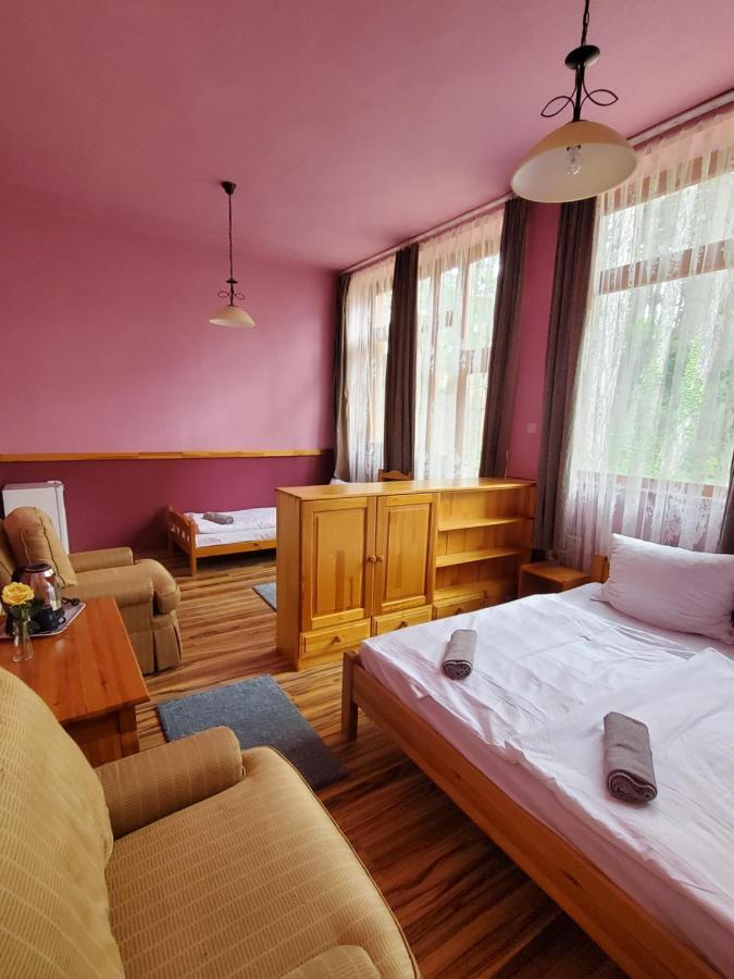 Bed and Breakfast Liget Ueduelo Шіофок Екстер'єр фото