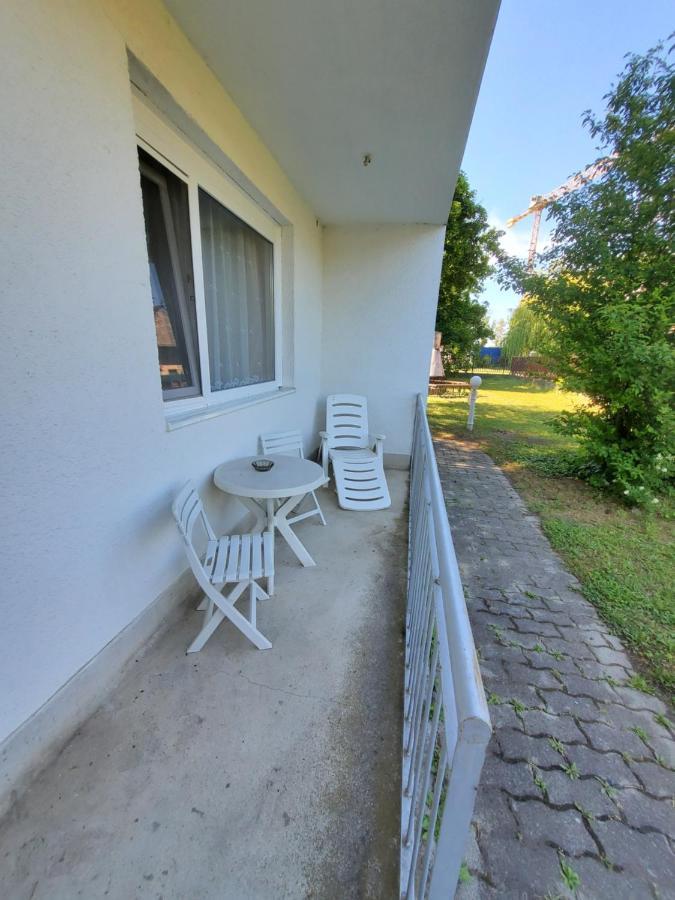 Bed and Breakfast Liget Ueduelo Шіофок Екстер'єр фото